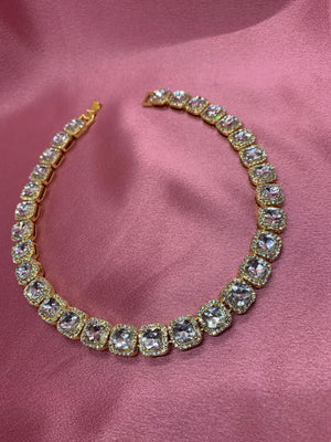 Open image in slideshow, Icy Glacier Necklace
